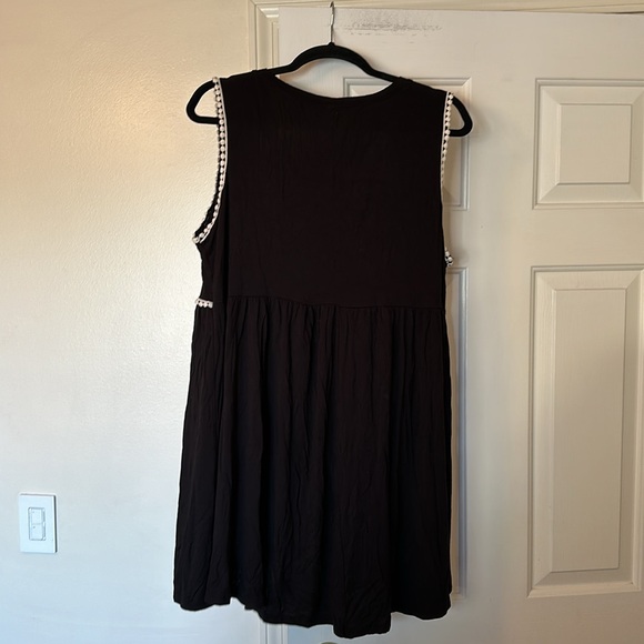 Black tunic tank top - Picture 5 of 5